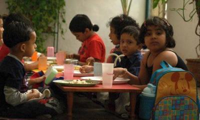 children eating at the table