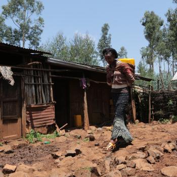 Young women working in Ethiopia